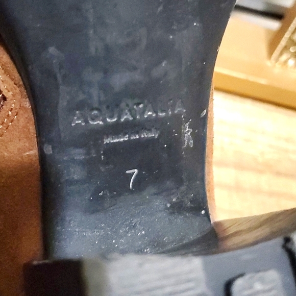 Aquatalia ITALY Brown Suede Iriana Ankle Heel Lug Zip Water Resisant Boots Sz 7 - Picture 8 of 12